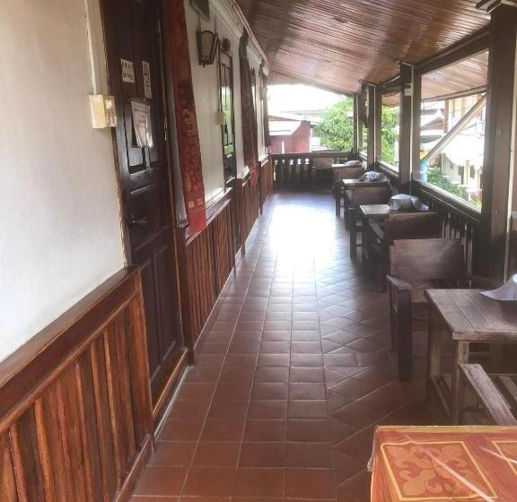 חדר דלוקס עם מרפסת, Luang Prabang Rosie Place