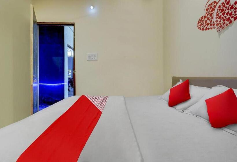 Трехместный Номер Классика, Flagship The Chirag Resort