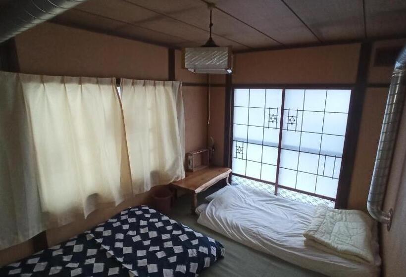 Номер Стандарт Вид на Сад, Yukiumi House
