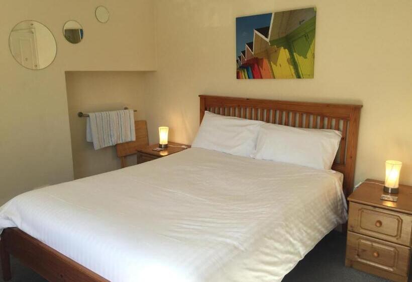 Номер Стандарт Трехместный, Barbican Reach Guest House