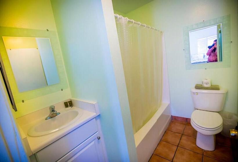 Номер Стандарт 2 Двуспальные Кровати, Leucadia Beach Inn
