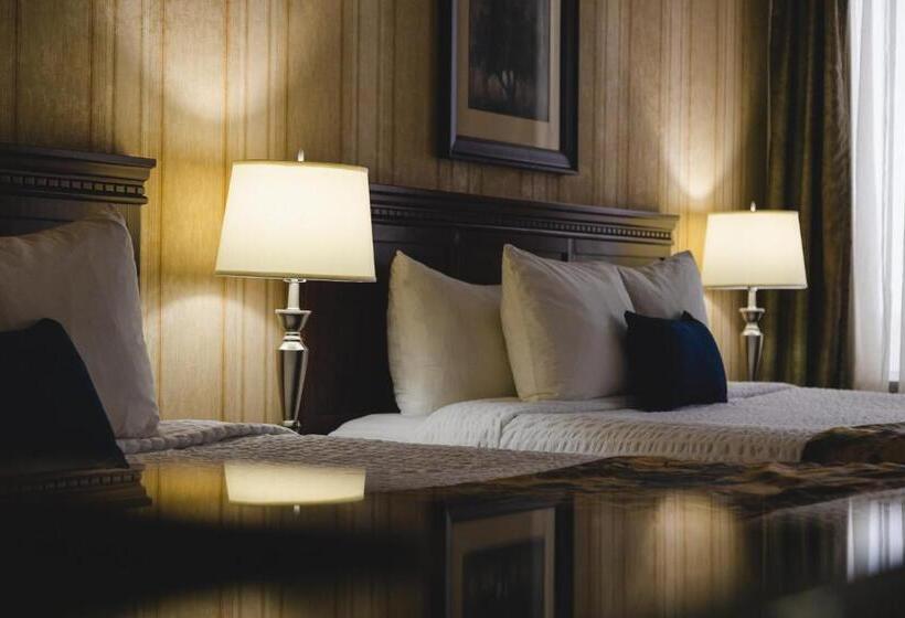Номер Стандарт, Redwood Inn & Suites