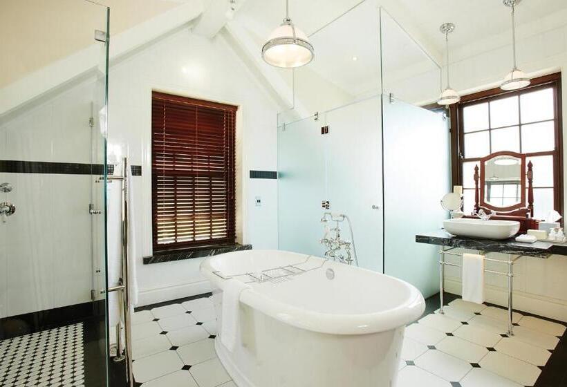Дом 1 Спальня, St James Guesthouses