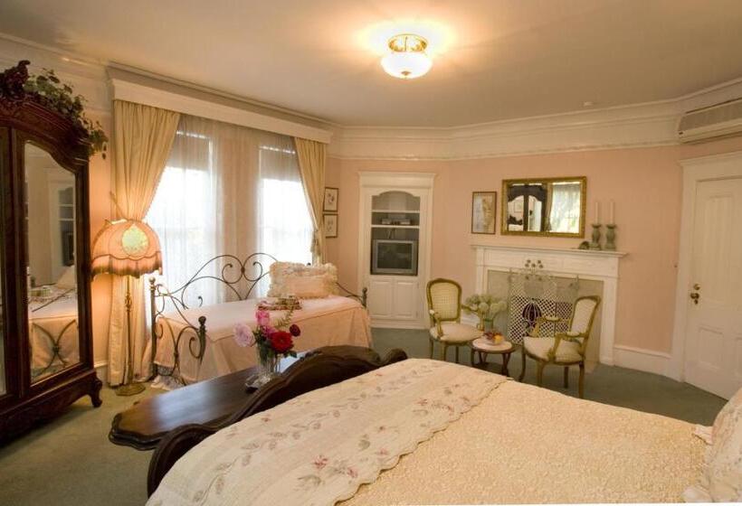 Номер Стандарт, The Bissell House Bed & Breakfast