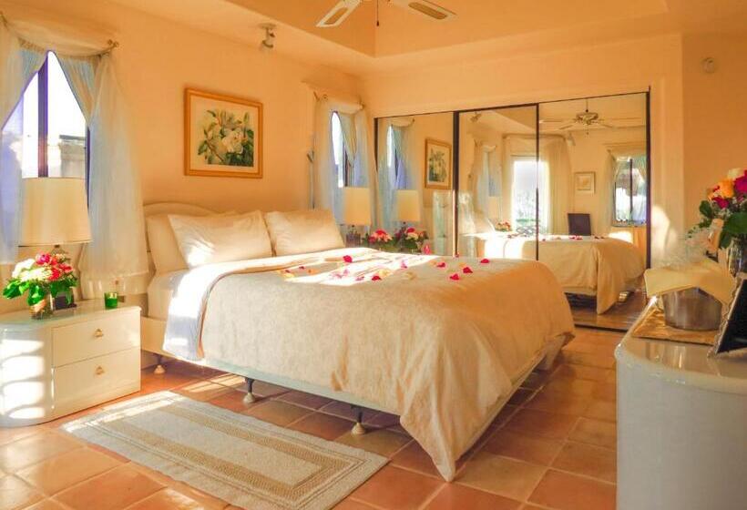 디럭스 룸 킹사이즈 침대, Topanga Canyon Inn Bed And Breakfast