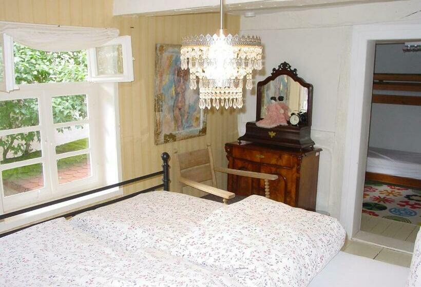 Семейный Номер Совместный Санузел, Robert S Bed & Breakfast