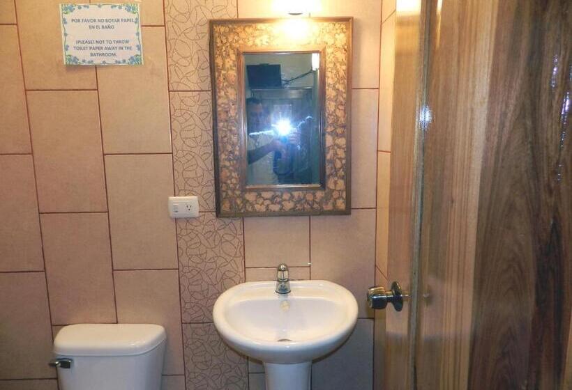 디럭스 룸, Hostal Yaku Montañita