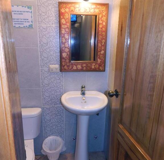 디럭스 룸, Hostal Yaku Montañita