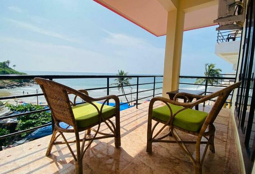 带海景的标准房, Karma Beach Resort