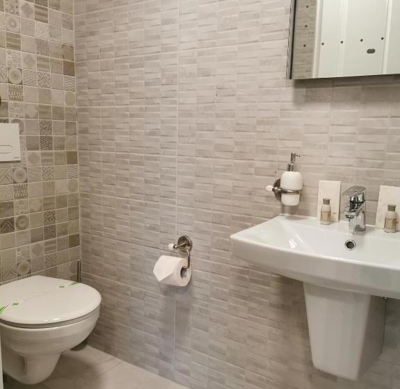 اتاق لوکس, Select House