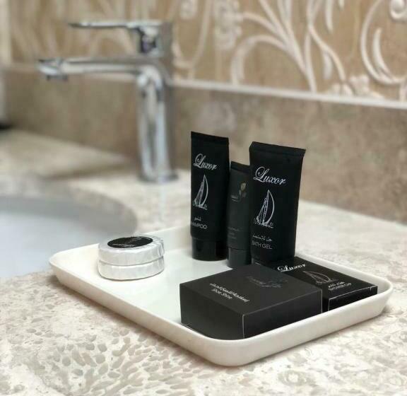 اتاق استاندارد با تخت بزرگ, Diamond Star Hotel فندق النجمة الماسية
