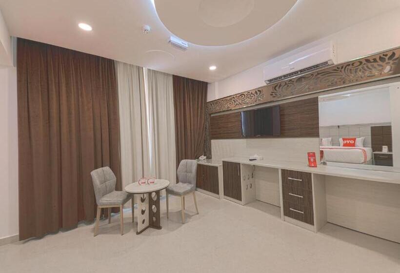 سوییت جونیور لوکس, Diamond Star Hotel فندق النجمة الماسية