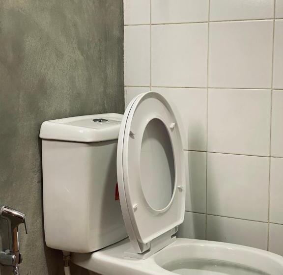 Бунгало Стандарт, Little Eden Guesthouse