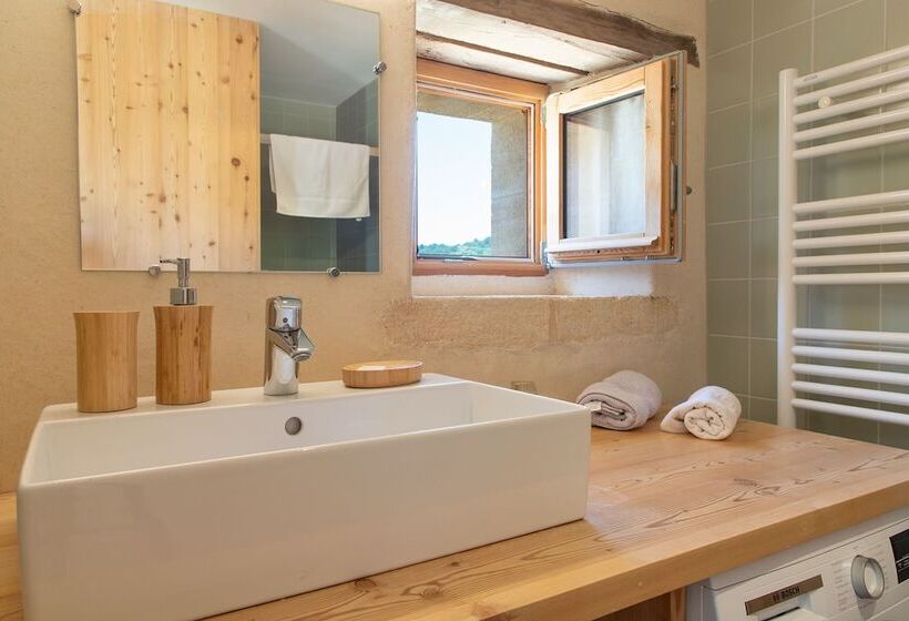 Люкс Повышенной Комфортности, Chambre D Hôtes La Grange Milou