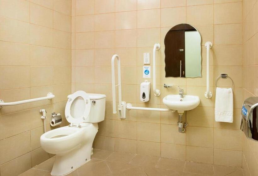اتاق استاندارد برای معلولان, City Hotel Duqm