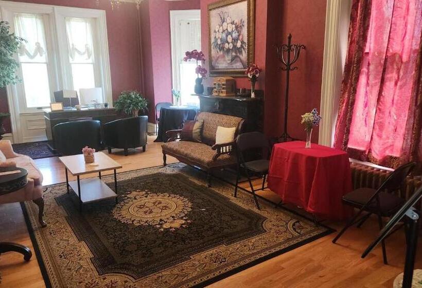 Люкс Кровать Кинг, Greystone Manor Bed & Breakfast