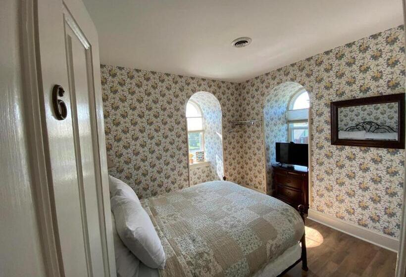 Номер Стандарт, Greystone Manor Bed & Breakfast
