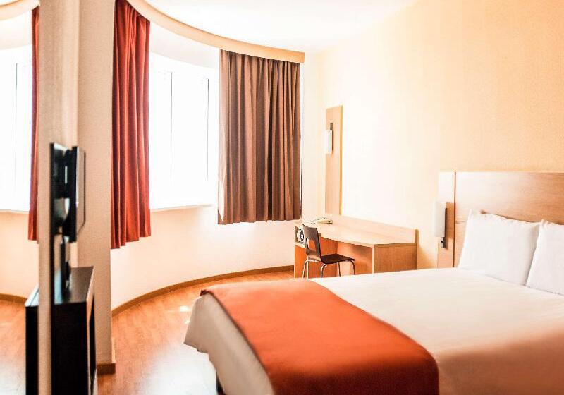 Premium Room City View, Ibis Astana