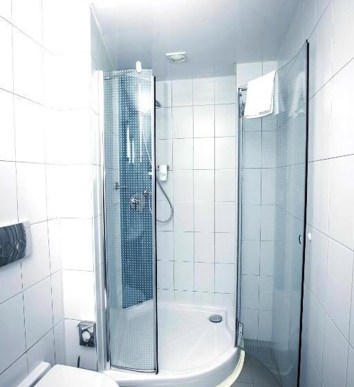 اتاق استاندارد با چشم‌انداز شهر, Ibis Astana
