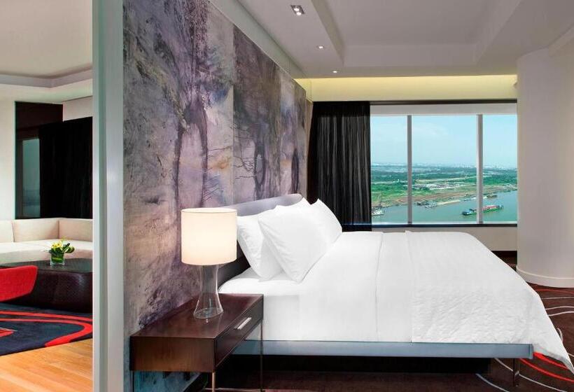 キングサイズベッドのスイートルーム, Le Méridien Saigon