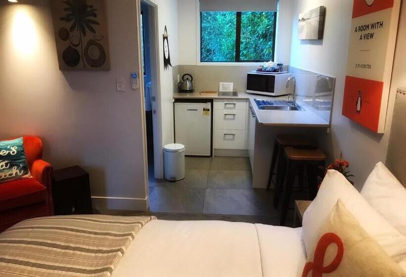Студио Базик, Stay Kerikeri Boutique Apartments And Studios