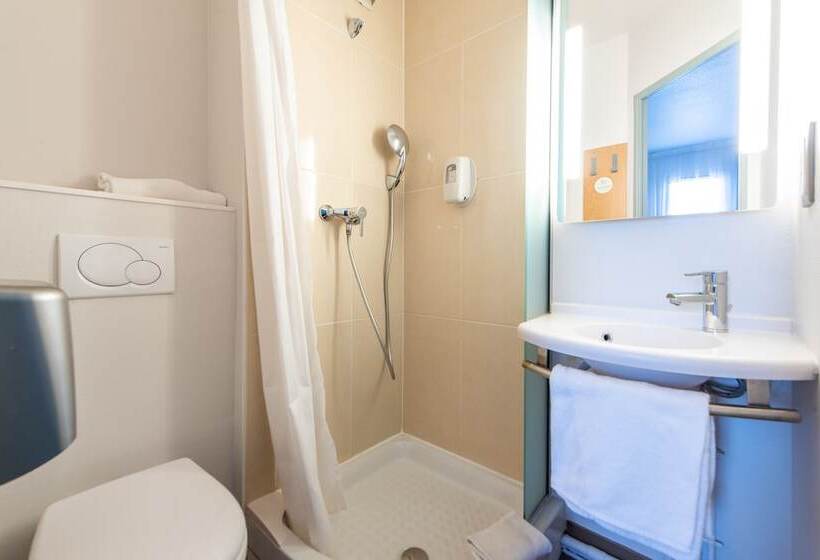 标准三人间, B&b Hotel Antibes Sophia Le Relais