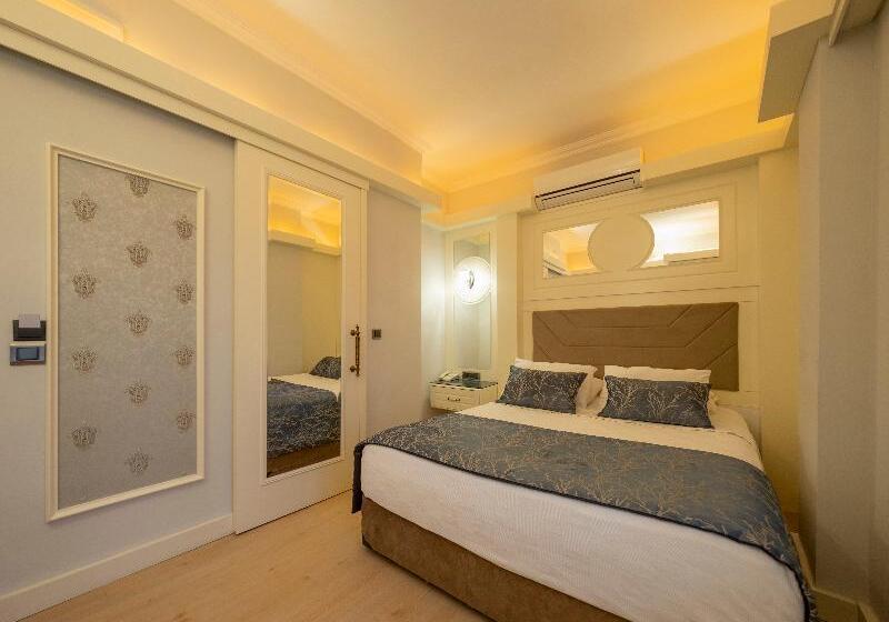 Standard Room, Castle Old Town