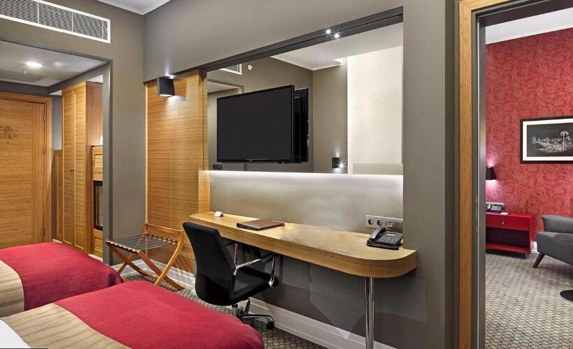 수피리어 룸 도시 전망, Ramada Plaza By Wyndham Eskisehir