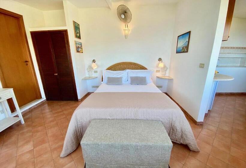 Полулюкс, Residence Terra Rossa Taormina