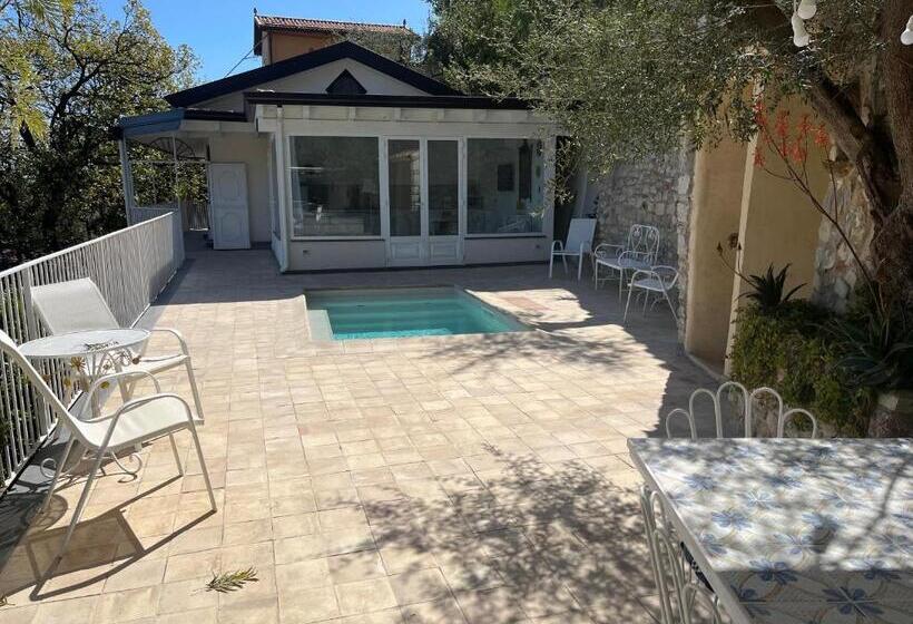 Апартаменты 3 Спальни, Residence Terra Rossa Taormina