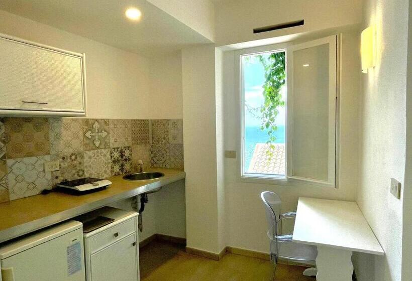 Номер Basic, Residence Terra Rossa Taormina