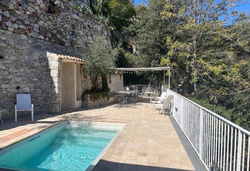 Апартаменты 3 Спальни, Residence Terra Rossa Taormina