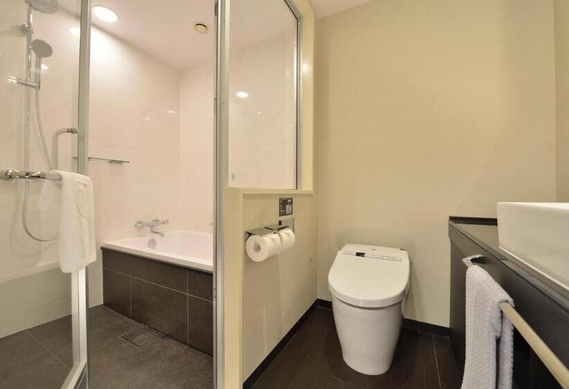 اتاق پرمیوم, The Royal Park Hotel Tokyo Haneda Airport Terminal 3