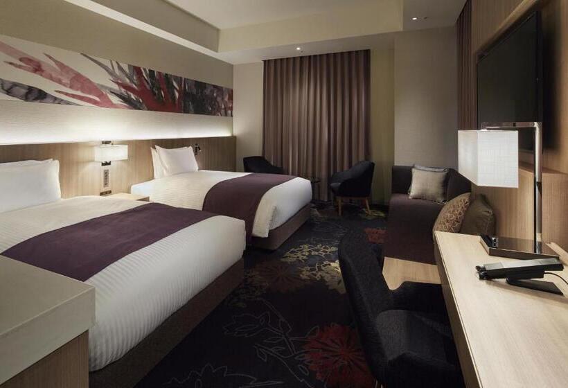 Номер Deluxe, Millennium Mitsui Garden Hotel Tokyo   Ginza