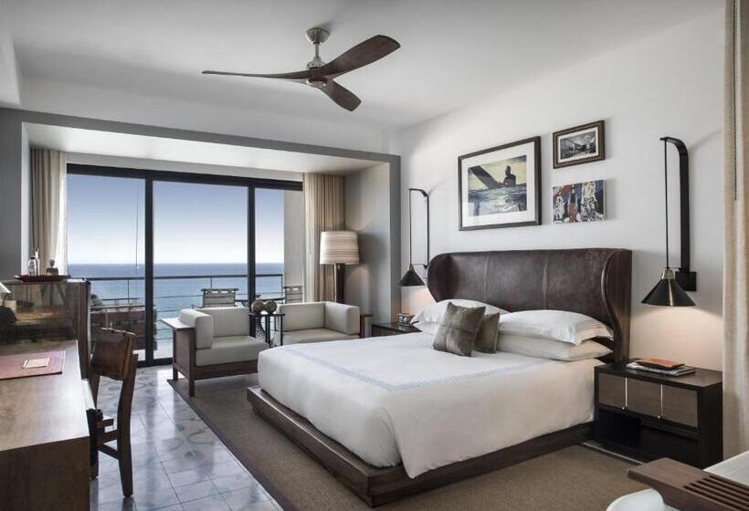 身障者適用キングサイズベッドルーム, The Cape, A Thompson Hotel, By Hyatt