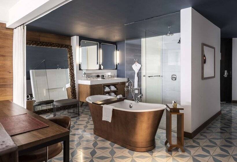 オーシャンビュージュニアスイート, The Cape, A Thompson Hotel, By Hyatt