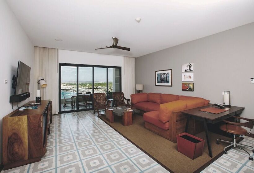 Habitación Ático, The Cape, A Thompson Hotel, By Hyatt