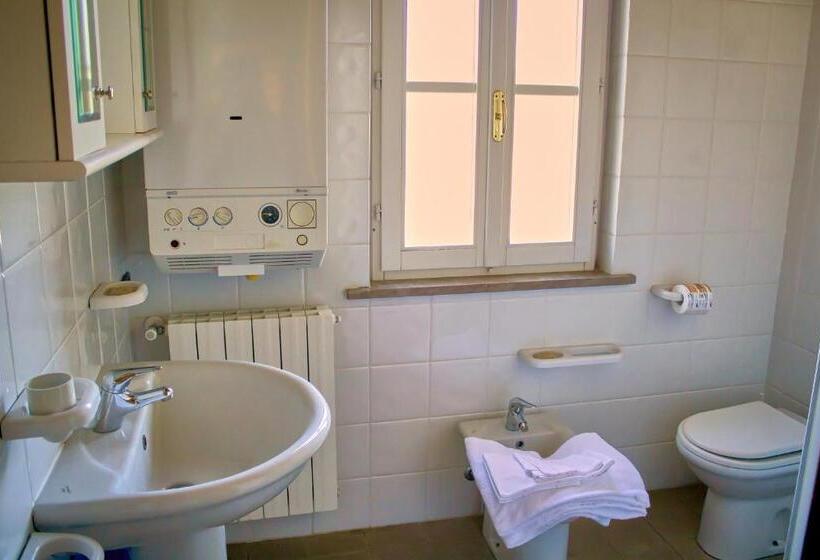Апартаменты 1 Спальня Нижний Этаж, Villa Graziani
