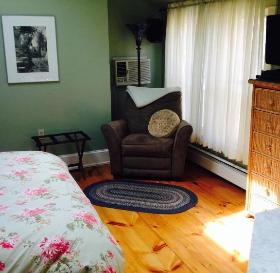 디럭스 룸, James Place Inn Bed And Breakfast