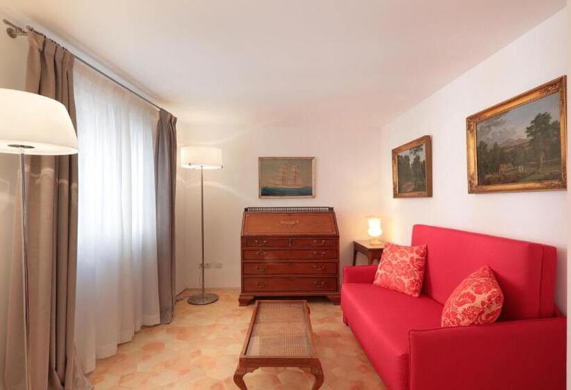 주니어 스위트, Ah Art Hotel Palma