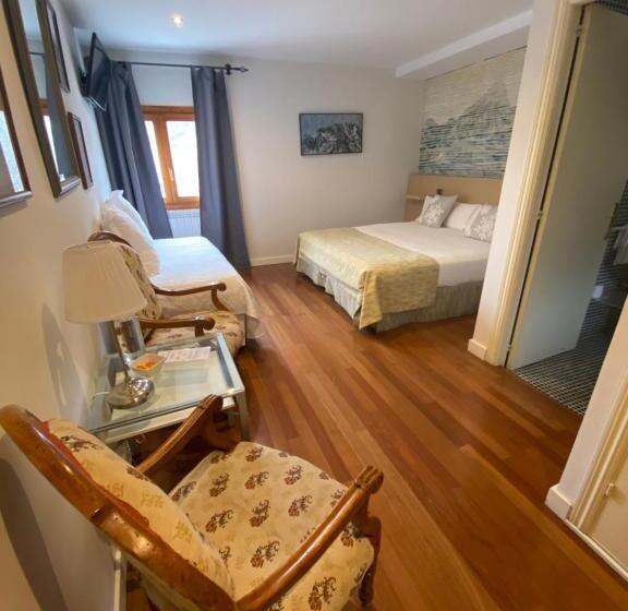 Quarto Superior Cama King, Casa Socotor