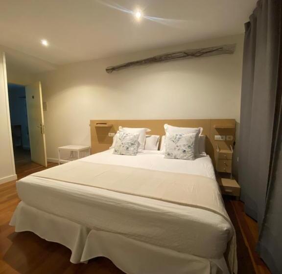 Quarto Superior Cama King, Casa Socotor