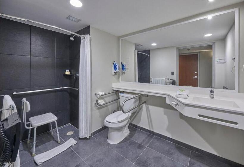 חדר סטנדרט שתי מיטות זוגיות, City Express By Marriott Salamanca