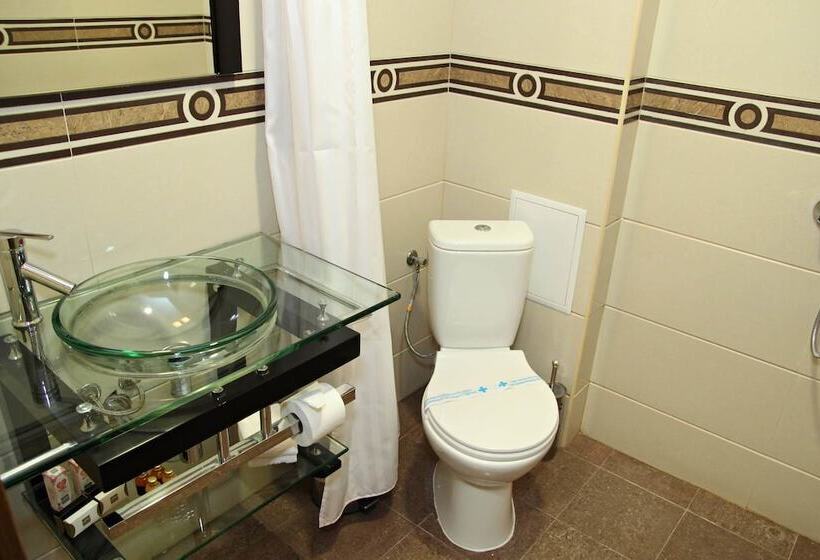 اتاق استاندارد, Mpm Family Hotel Merryan