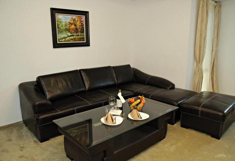سوییت, Mpm Family Hotel Merryan