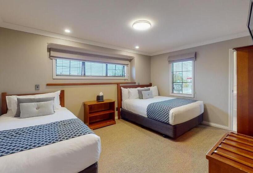 디럭스 스위트 킹 침대, Quantum Lodge Motor Inn