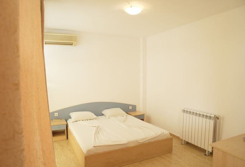 家庭公寓, Daisy Guest House