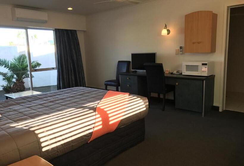 Номер Стандарт, Pacific Harbour Motor Inn