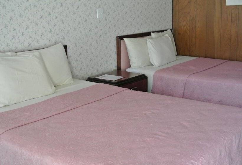 Номер Стандарт, Rosewood Inn