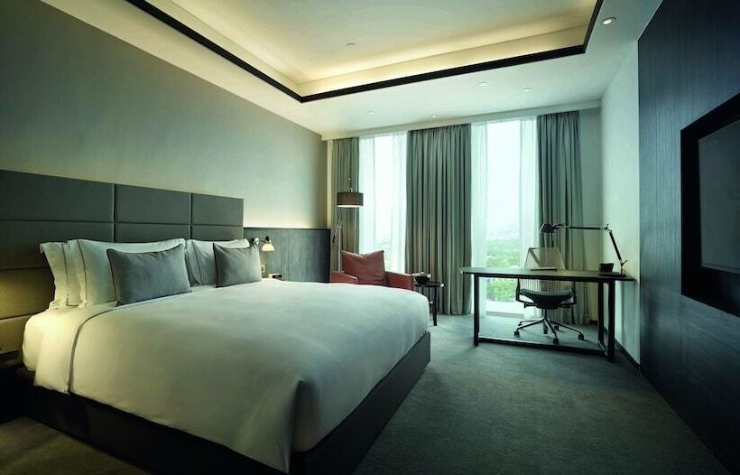 اتاق اجرایی, G Hotel Kelawai